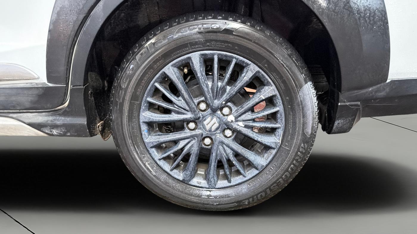2019 Maruti XL6 ALPHA AT, Petrol, Automatic, 1,25,848 km, Left Rear Wheel
