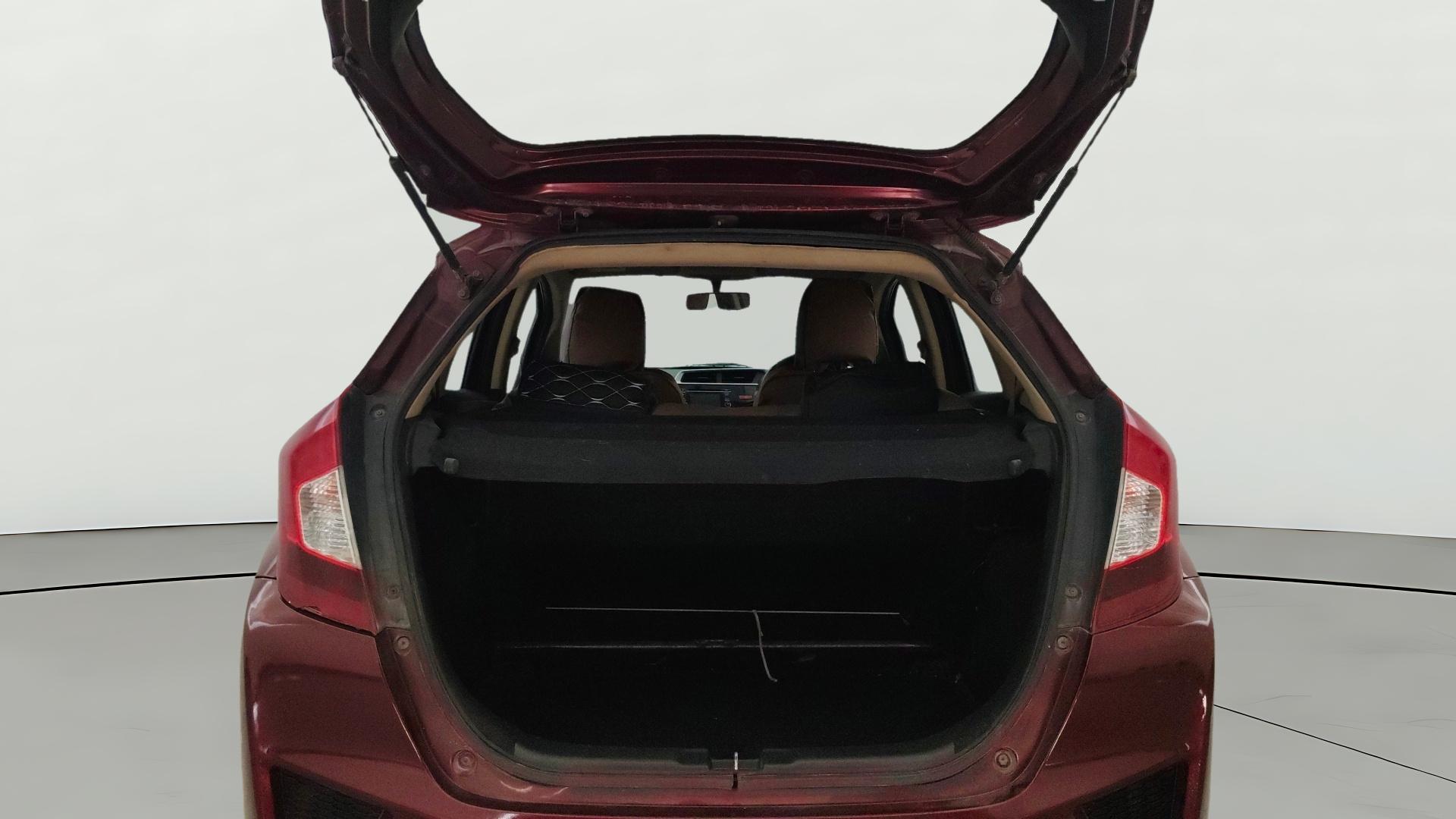 camera-Boot-Open-Zoomed-View