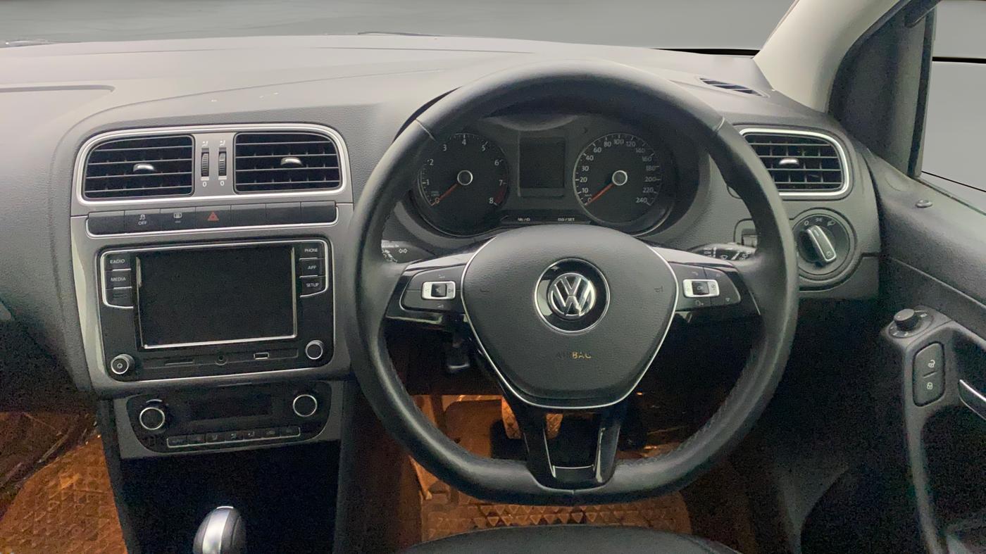 2021 Volkswagen Polo HIGHLINE PLUS 1.0L TSI AT, Petrol, Automatic, 18,556 km, Steering Wheel Close Up