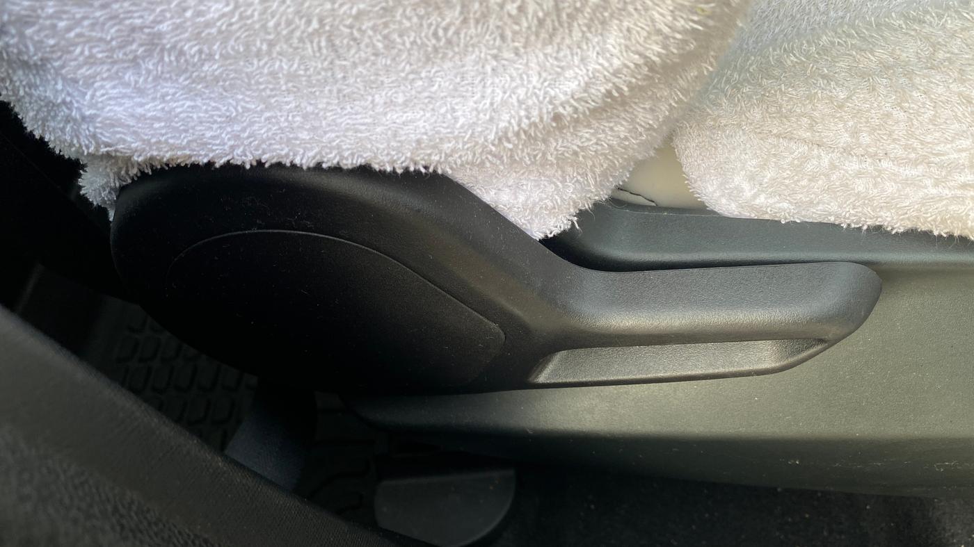 2024 Tata NEXON Pure 1.2 Petrol 6AMT, Petrol, Manual, 27,941 km, Third Seat Row ( optional )