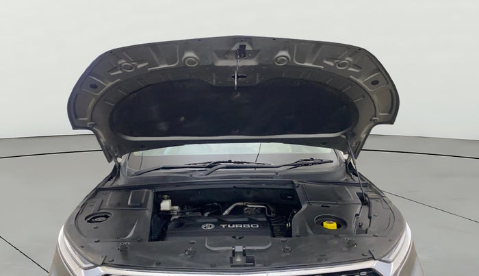 2021 MG HECTOR SHARP HYBRID 1.5 PETROL, Petrol, Manual, 81,248 km, Open Bonet