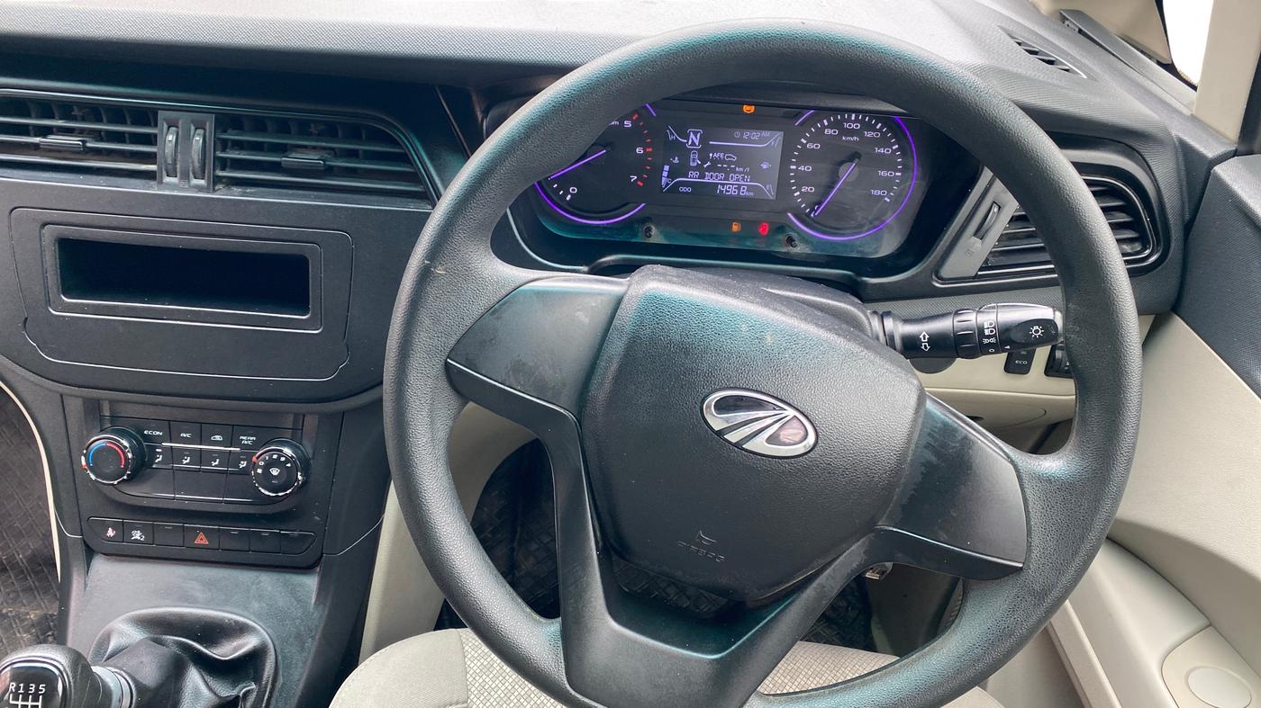 2019 Mahindra MARAZZO M2 8 STR, Diesel, Manual, 14,976 km, Steering Wheel Close Up
