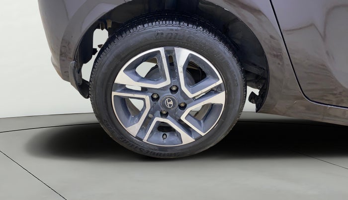 2022 Tata Tiago XZ PLUS PETROL, Petrol, Manual, 27,607 km, Right Rear Wheel