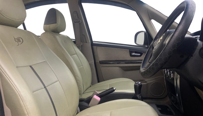 2013 Maruti SX4 ZXI, Petrol, Manual, 77,330 km, Right Side Front Door Cabin