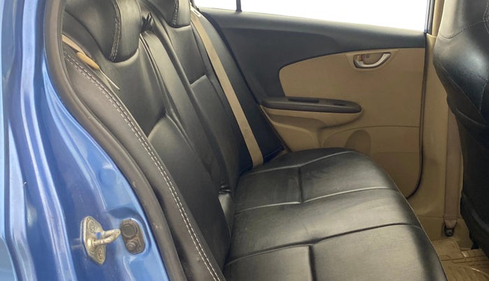 2013 Honda Amaze 1.2L I-VTEC VX, Petrol, Manual, 1,19,435 km, Right Side Rear Door Cabin