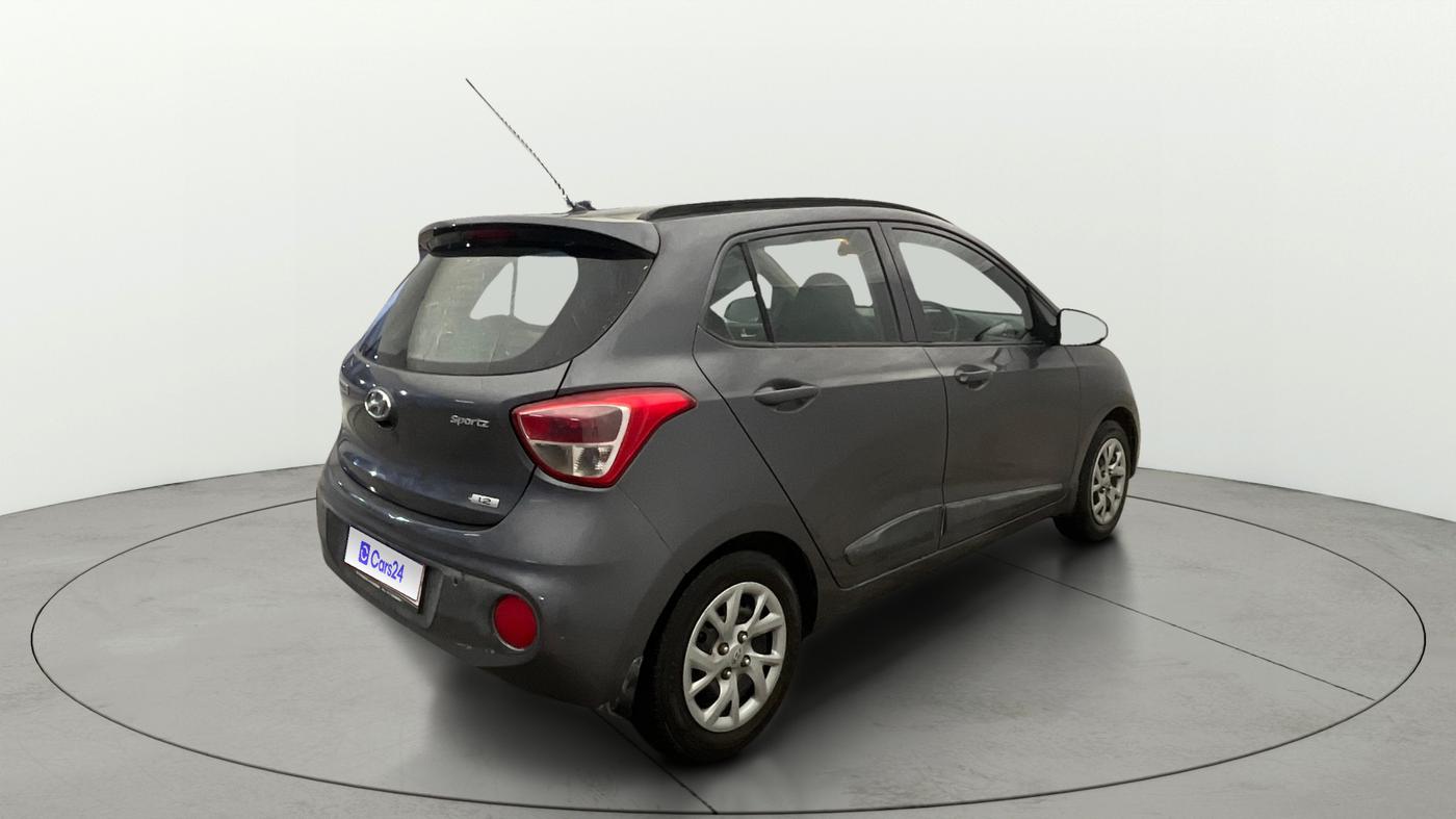2019 Hyundai Grand i10 SPORTZ 1.2 KAPPA VTVT, CNG, Manual, 1,09,216 km, Right Back Diagonal