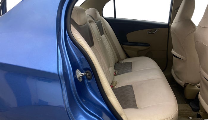 2015 Honda Amaze 1.2L I-VTEC VX, Petrol, Manual, 83,389 km, Right Side Rear Door Cabin