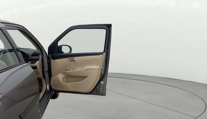 2013 Maruti Swift Dzire VXI, Petrol, Manual, 63,118 km, RHS Front Door