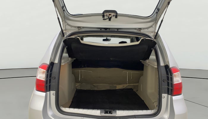 2016 Nissan Terrano XL (P), Petrol, Manual, 1,09,757 km, Boot Open Zoomed View