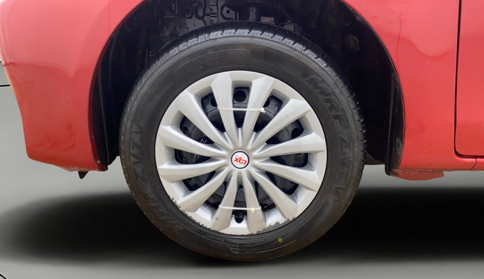 2012 Toyota Etios Liva GD, Diesel, Manual, 65,998 km, Left Front Wheel