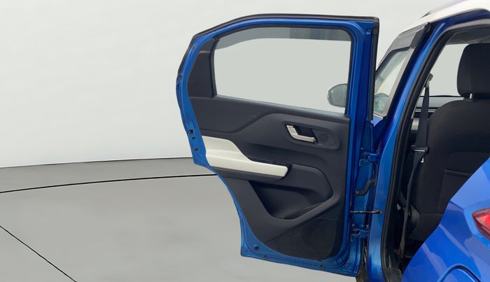 2023 Tata PUNCH CREATIVE  MT, Petrol, Manual, 28,354 km, LHS Rear Door