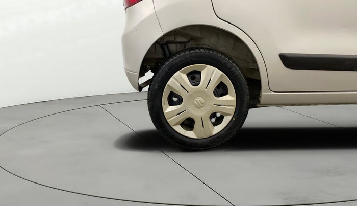 2015 Maruti Wagon R 1.0 VXI, Petrol, Manual, 27,699 km, Right Rear Wheel