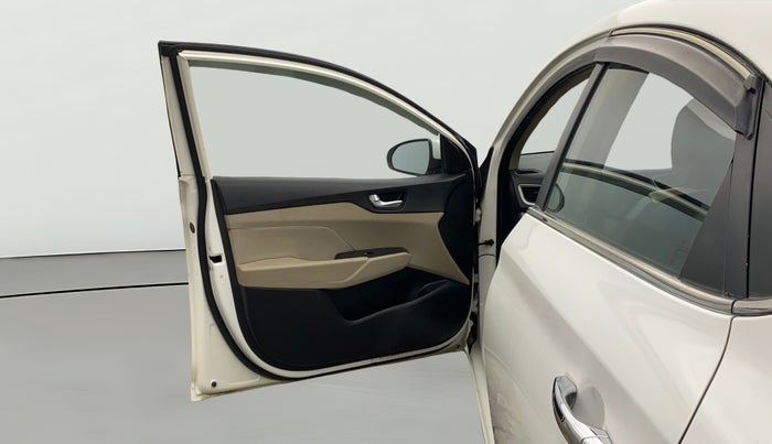 2019 Hyundai Verna 1.6 VTVT SX, Petrol, Manual, 57,949 km, LHS Front Door