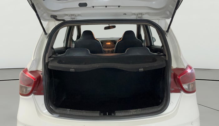 2018 Hyundai Grand i10 MAGNA 1.2 KAPPA VTVT, Petrol, Manual, 42,228 km, Boot Open Zoomed View