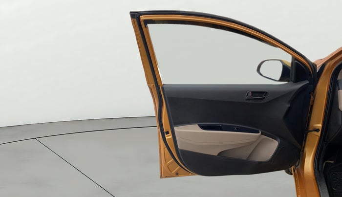 2015 Hyundai Grand i10 MAGNA 1.2 KAPPA VTVT, Petrol, Manual, 70,265 km, LHS Front Door