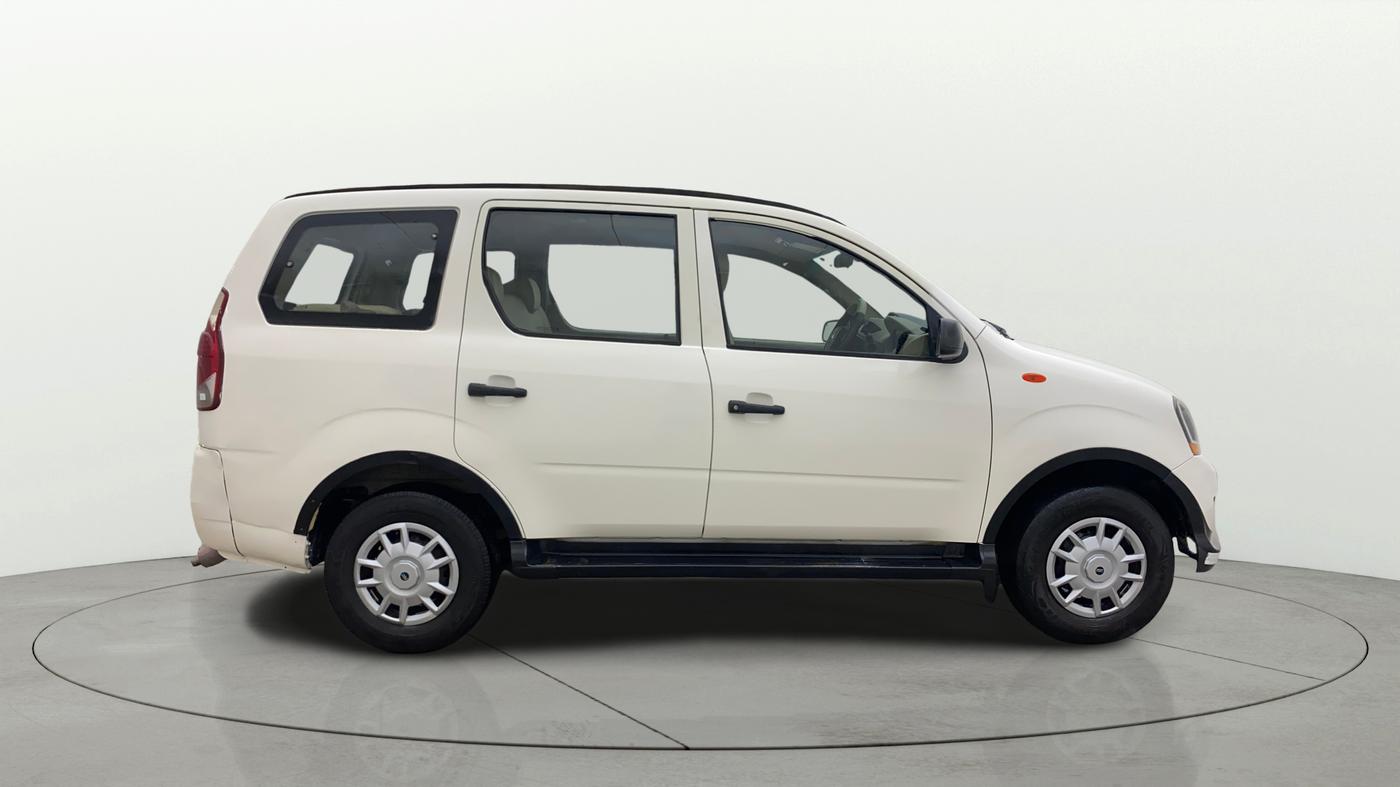 2019 Mahindra Xylo H4 BS IV, Diesel, Manual, 1,28,510 km, Right Side View