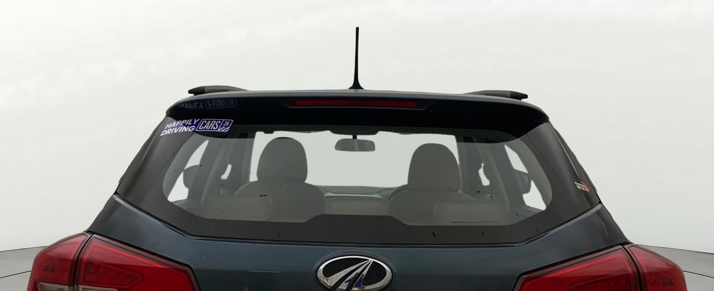 2019 Mahindra XUV300 W6 1.2 PETROL, Petrol, Manual, 59,391 km, Rear Windshield