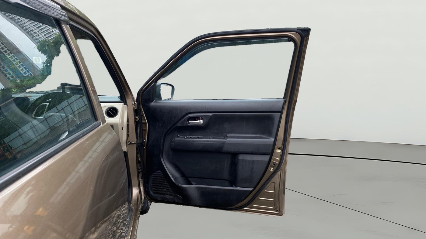 2020 Maruti New Wagon-R VXI (O) 1.0, Petrol, Manual, 15,991 km, RHS Front Door