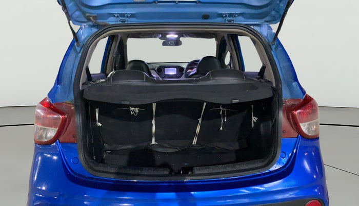 2017 Hyundai Grand i10 SPORTZ (O) 1.2 KAPPA VTVT, Petrol, Manual, 38,898 km, Boot Open Zoomed View