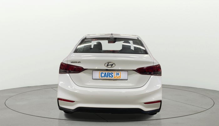 2018 Hyundai Verna 1.4 EX PETROL, Petrol, Manual, 43,601 km, Back/Rear