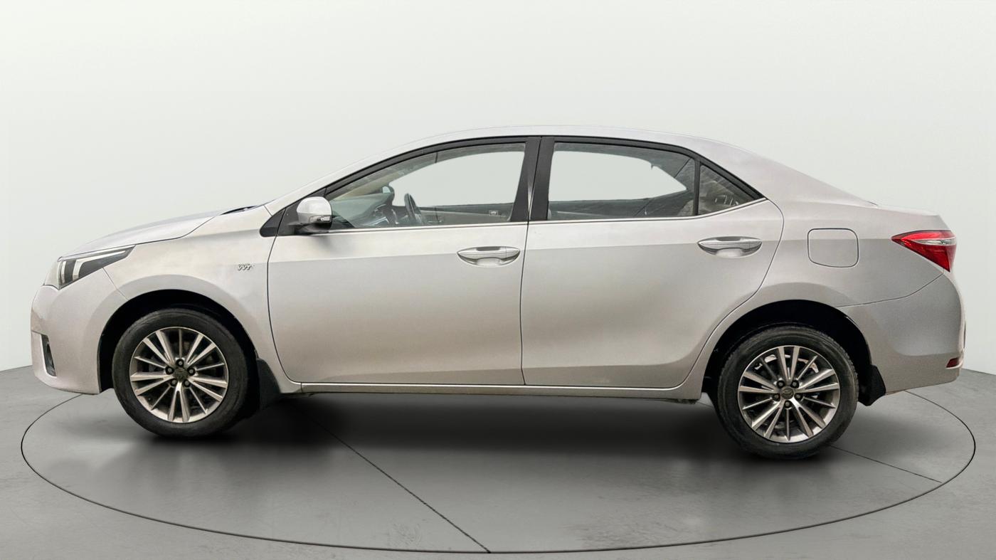 2014 Toyota Corolla Altis GL PETROL, Petrol, Manual, 68,761 km, Left Side