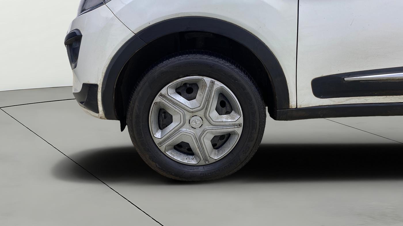 2019 Tata NEXON XMA PETROL, Petrol, Automatic, 21,699 km, Left Front Wheel