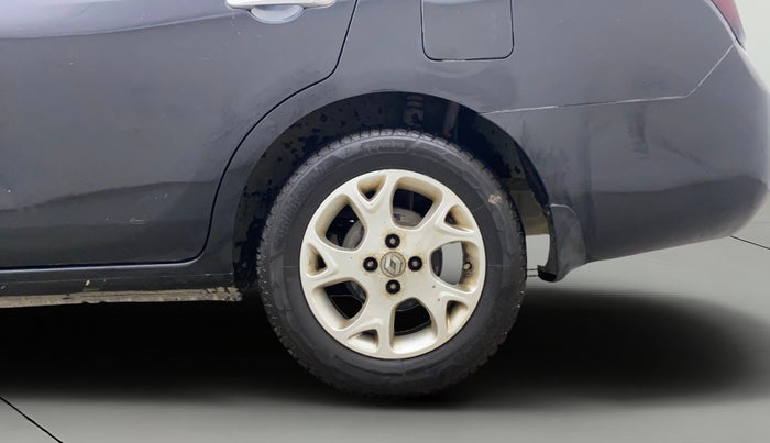 2013 Renault Scala RXL DIESEL, Diesel, Manual, 74,643 km, Left Rear Wheel