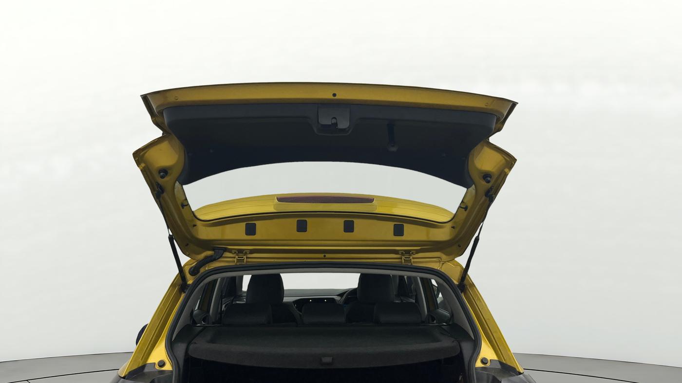 2022 Volkswagen TAIGUN TOPLINE 1.0 TSI AT, Petrol, Automatic, 27,592 km, Boot Door Open