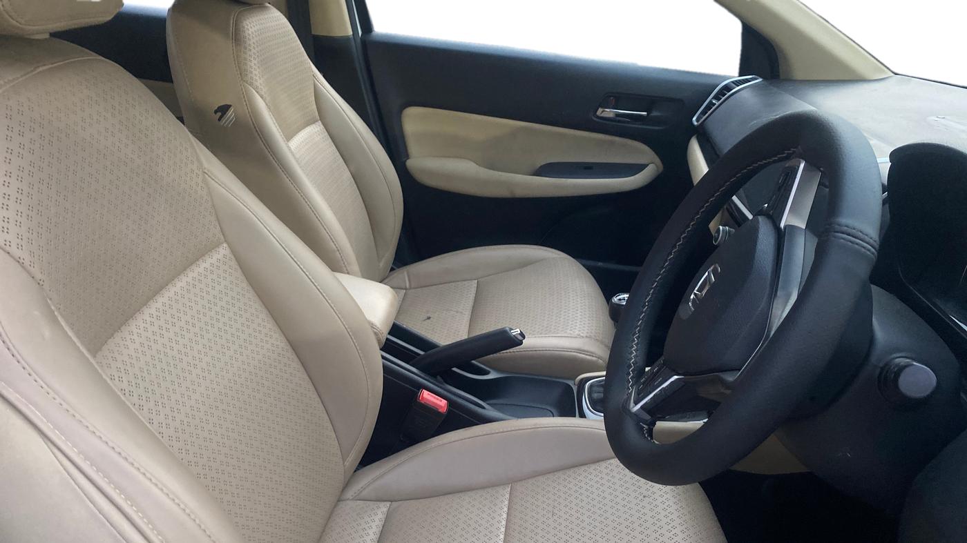 2022 Honda City 1.5L I-VTEC V MT 5TH GEN, Petrol, Manual, 38,730 km, Right Side Front Door Cabin