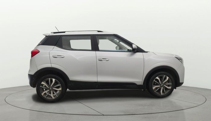 2019 Mahindra XUV300 W8 (O) 1.2 PETROL, Petrol, Manual, 62,636 km, Right Side View