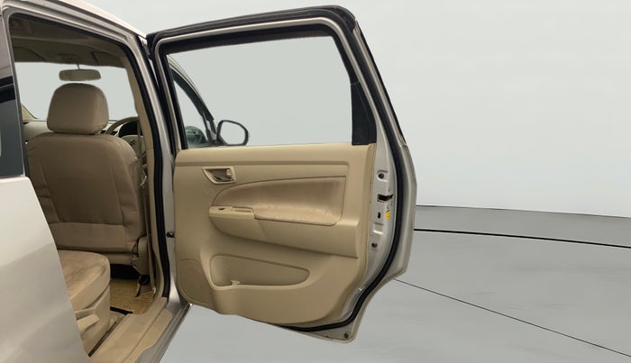 2013 Maruti Ertiga VXI, Petrol, Manual, 87,220 km, RHS Rear Door