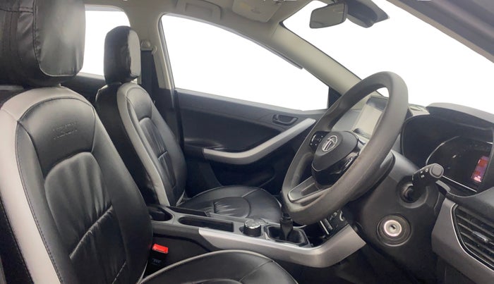 2023 Tata NEXON XM SUNROOF PETROL, Petrol, Manual, 19,528 km, Right Side Front Door Cabin