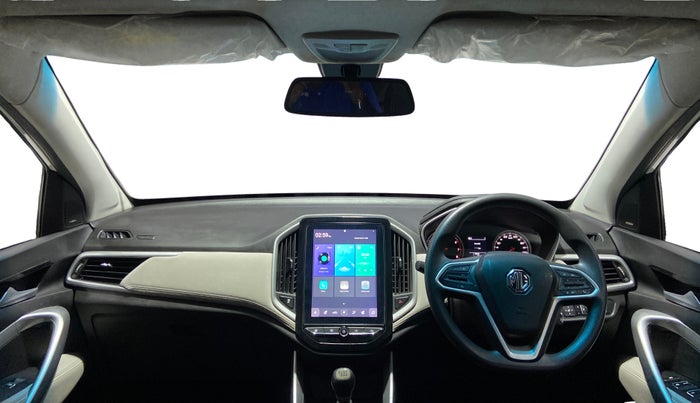 2021 MG HECTOR PLUS SUPER 1.5 PETROL TURBO HYBRID MT 7-STR, Petrol, Manual, 30,423 km, Dashboard