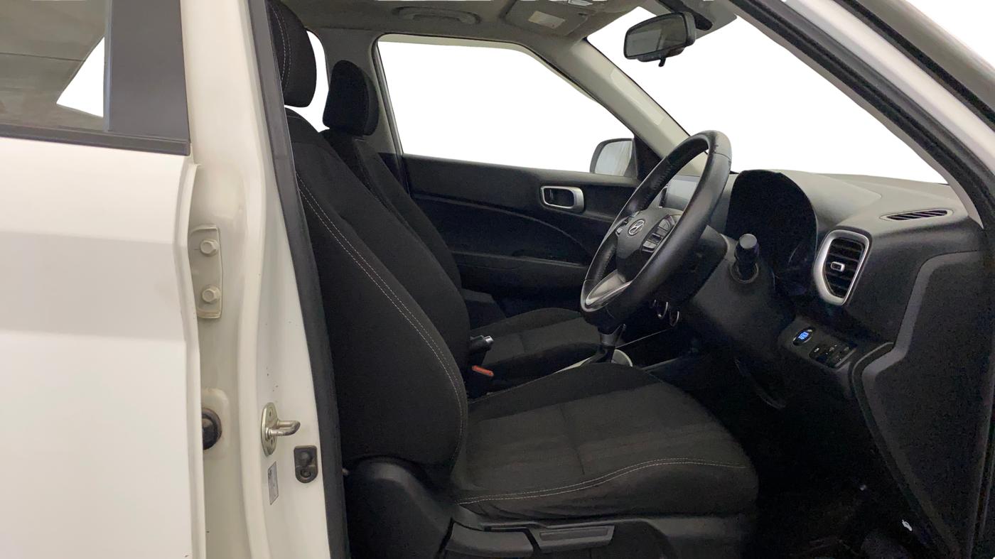 2019 Hyundai VENUE SX PLUS 1.0 TURBO DCT, Petrol, Automatic, 70,993 km, Right Side Front Door Cabin