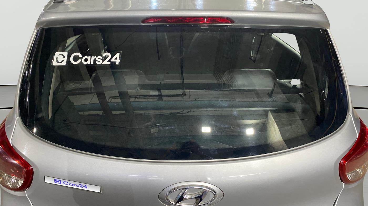 2018 Hyundai Grand i10 MAGNA 1.2 KAPPA VTVT, Petrol, Manual, 32,985 km, Rear Windshield