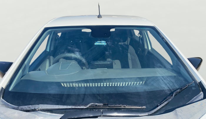 2021 Tata ALTROZ XT DIESEL, Diesel, Manual, 93,147 km, Front Windshield