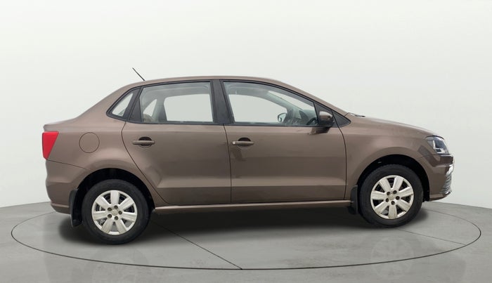 2018 Volkswagen Ameo TRENDLINE 1.0L, Petrol, Manual, 42,277 km, Right Side View