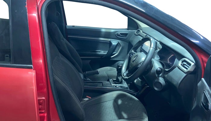 2022 Renault Kiger RXZ MT, Petrol, Manual, 64,522 km, Right Side Front Door Cabin