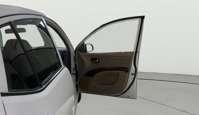 2012 Hyundai i10 ASTA 1.2 AT SUNROOF, Petrol, Automatic, 57,305 km, RHS Front Door