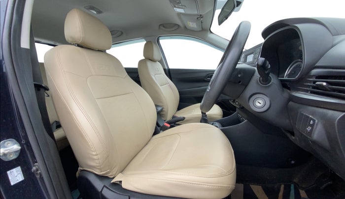 2022 Hyundai NEW I20 MAGNA 1.2 MT, Petrol, Manual, 51,714 km, Right Side Front Door Cabin