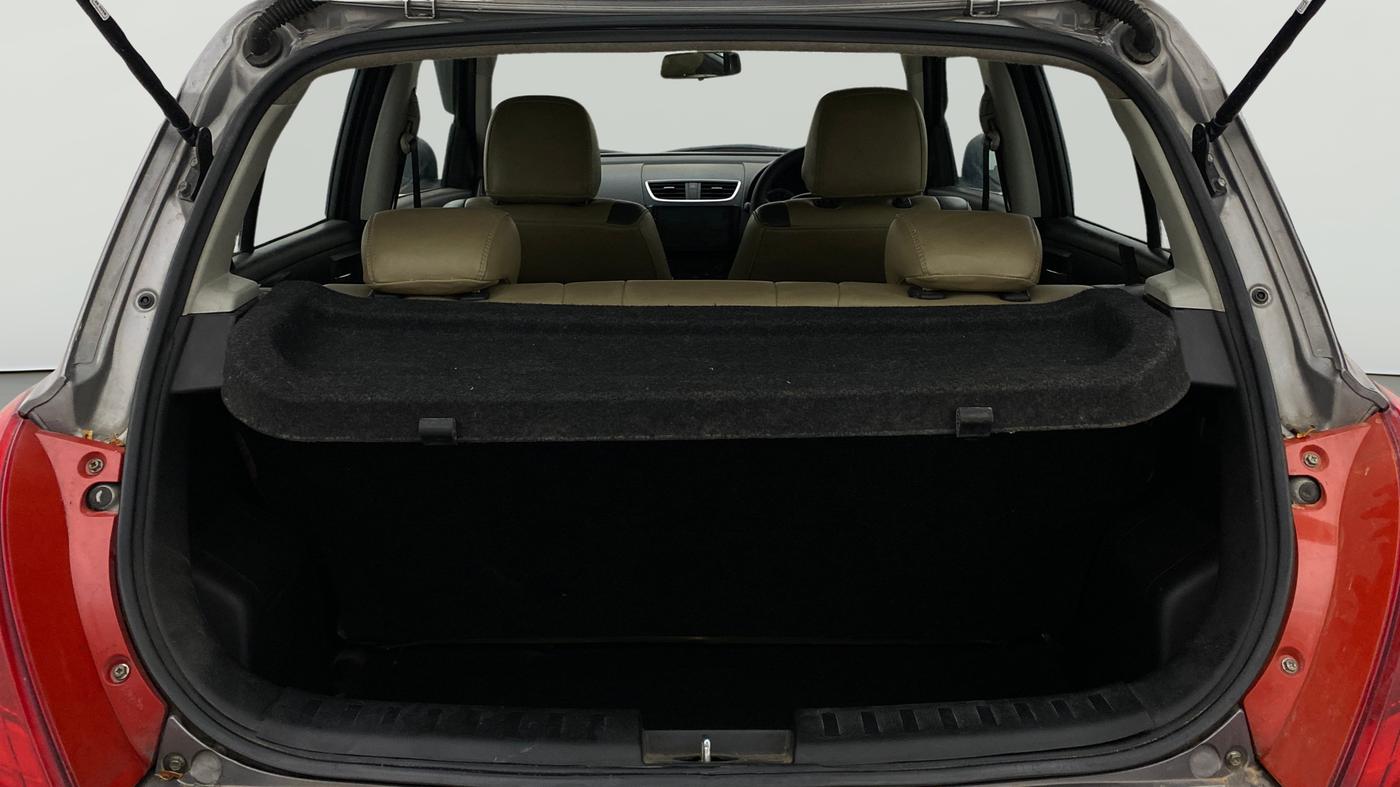 2013 Maruti Swift ZXI, Petrol, Manual, 1,30,139 km, Boot Open Zoomed View