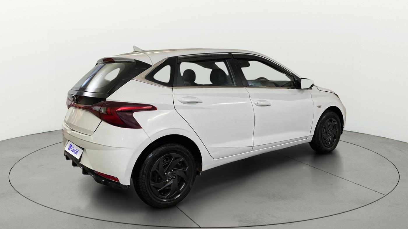 2023 Hyundai NEW I20 MAGNA 1.2 MT, Petrol, Manual, 53,819 km, Right Back Diagonal