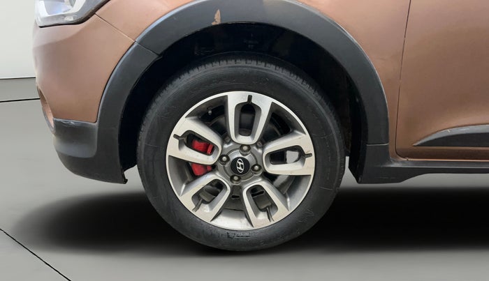 2015 Hyundai i20 Active 1.2 S, Petrol, Manual, 62,223 km, Left Front Wheel