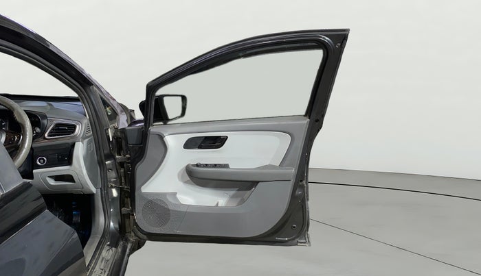 2020 Tata ALTROZ XT PETROL, Petrol, Manual, 39,336 km, RHS Front Door