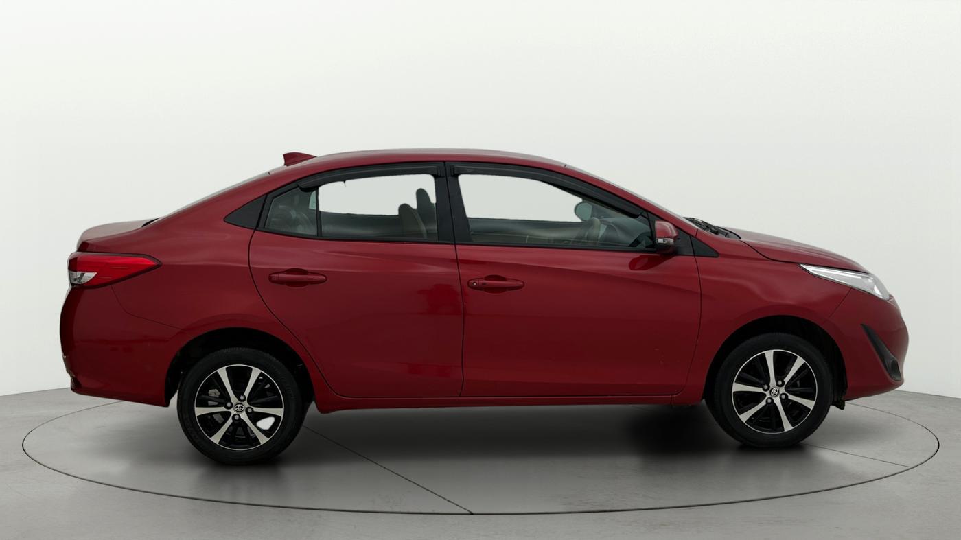 2021 Toyota YARIS G MT, Petrol, Manual, 38,329 km, Right Side View