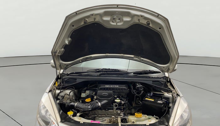 2017 Tata Tiago XZ PETROL, Petrol, Manual, 74,861 km, Open Bonet