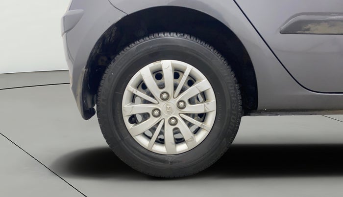 2013 Hyundai i10 MAGNA 1.2, Petrol, Manual, 69,772 km, Right Rear Wheel