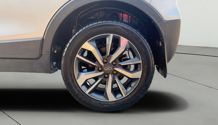 2019 Mahindra XUV300 W8 (O) 1.2 PETROL, Petrol, Manual, 66,047 km, Left Rear Wheel