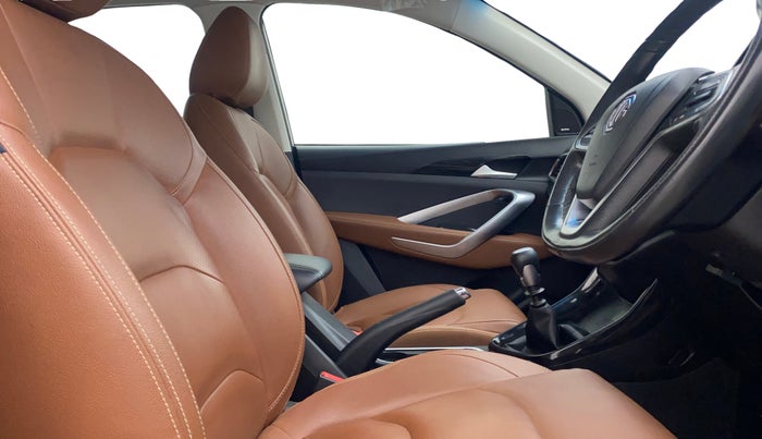 2021 MG HECTOR PLUS SELECT 2.0 DIESEL TURBO MT 7-STR, Diesel, Manual, 41,685 km, Right Side Front Door Cabin