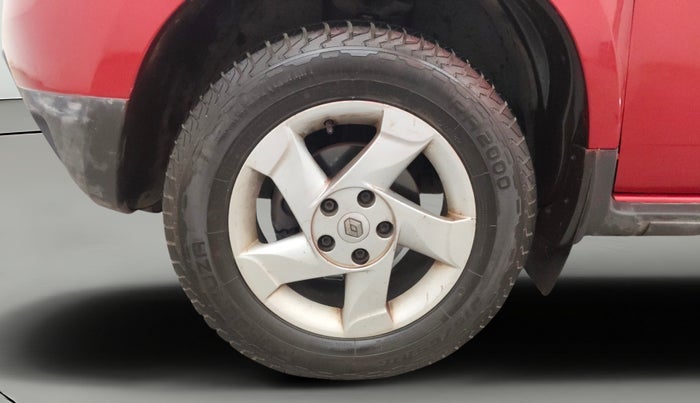 2014 Renault Duster 85 PS RXL DIESEL, Diesel, Manual, 34,342 km, Left Front Wheel